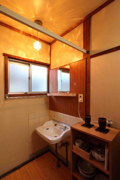 Golden Pavilion House Hotel